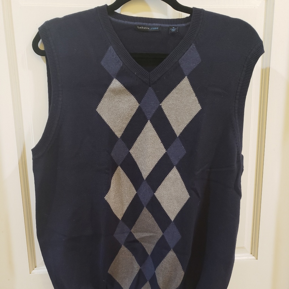 Van Heusen Argyle Vest